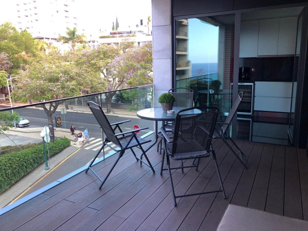 Astro Madeira Apartments ฟุงชาล ภายนอก รูปภาพ